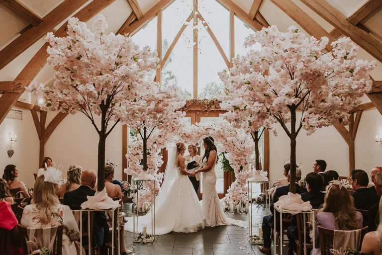 Mythe Barn LGBTQ+wedding