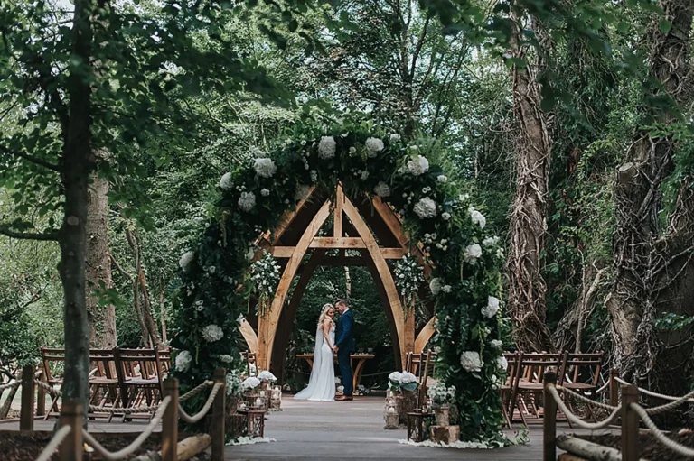 rivervale barn outdoor ceremony