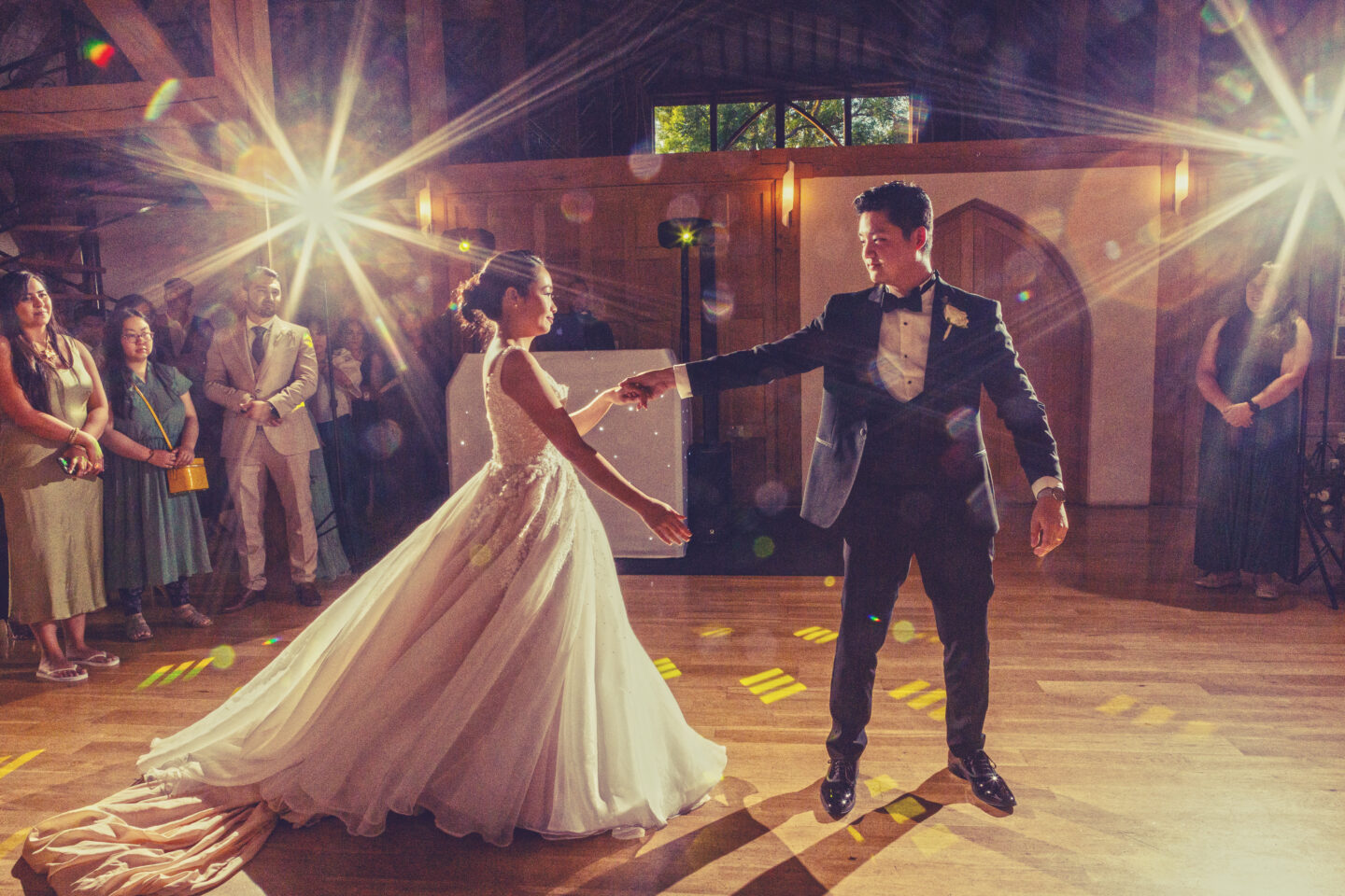 rivervale barn couple dancing