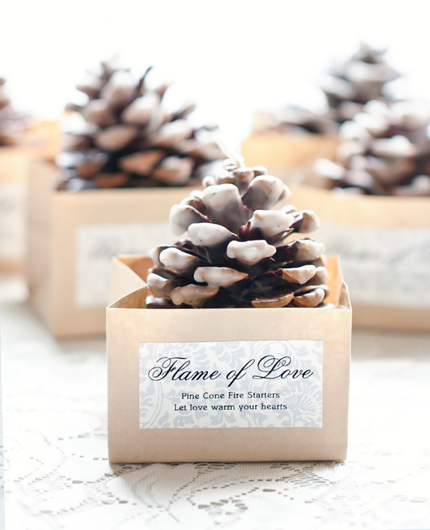 20 Festive Favours for a Winter Wedding - Pine cones | CHWV