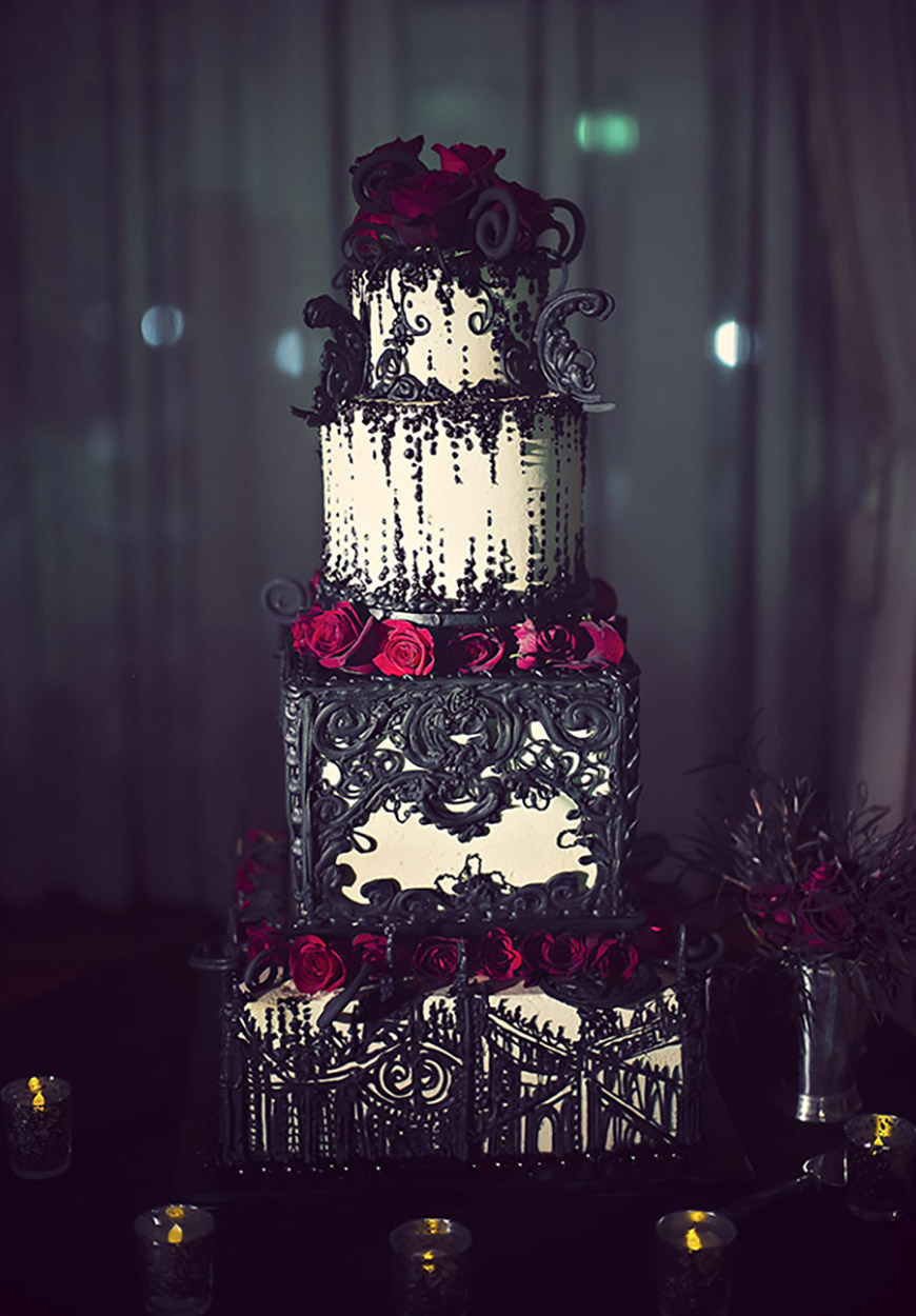 How to Get That Perfect Gothic Wedding Theme | CHWV