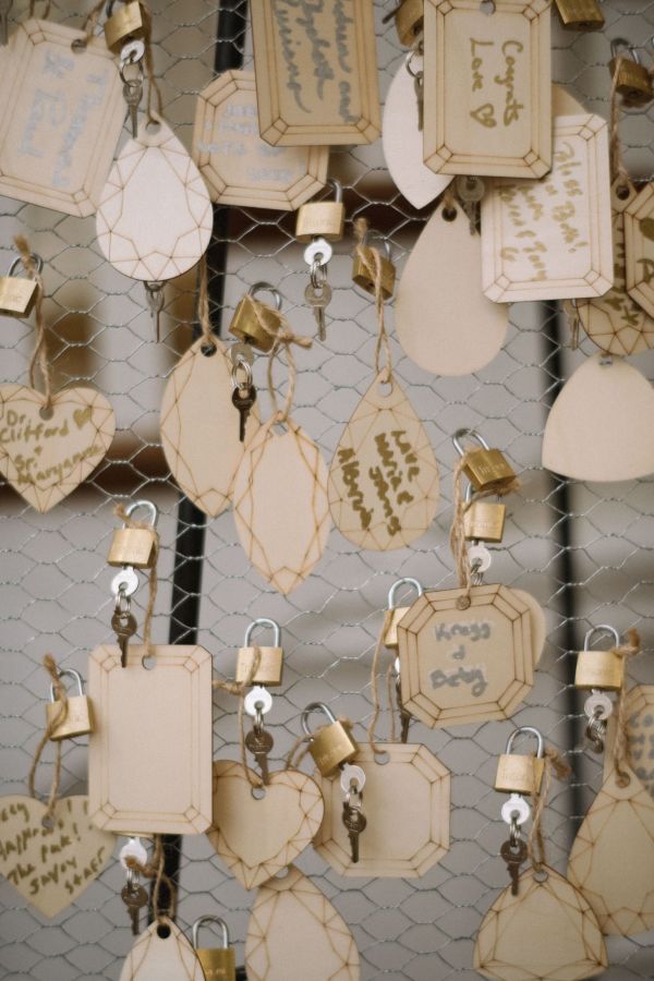 5 fantastic ideas for a French themed wedding - The decorations | CHWV