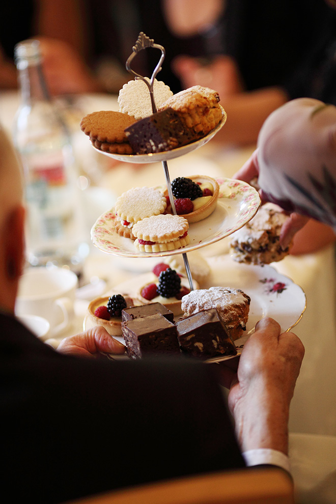 How to host a quintessentially English wedding afternoon tea party - Food | CHWV