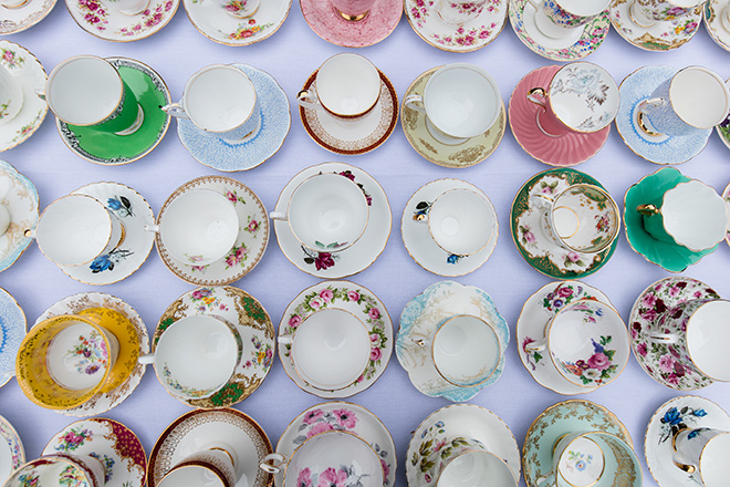 How to host a quintessentially English wedding afternoon tea party - Tea cups | CHWV