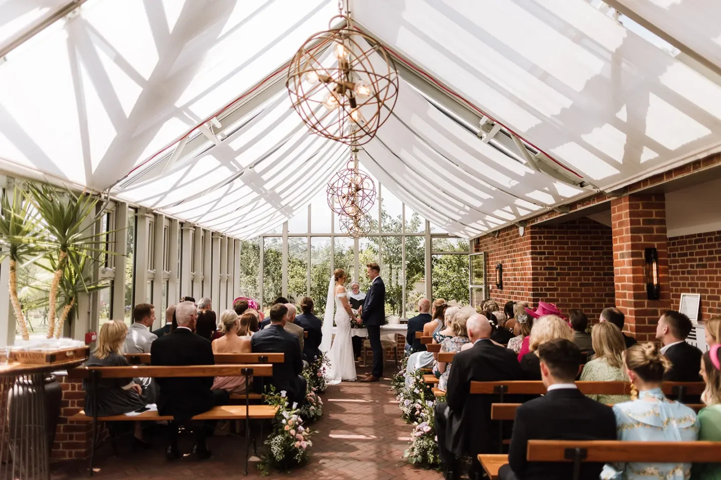 Syrencot-wedding-ceremony-plan-wedding-in-3-months